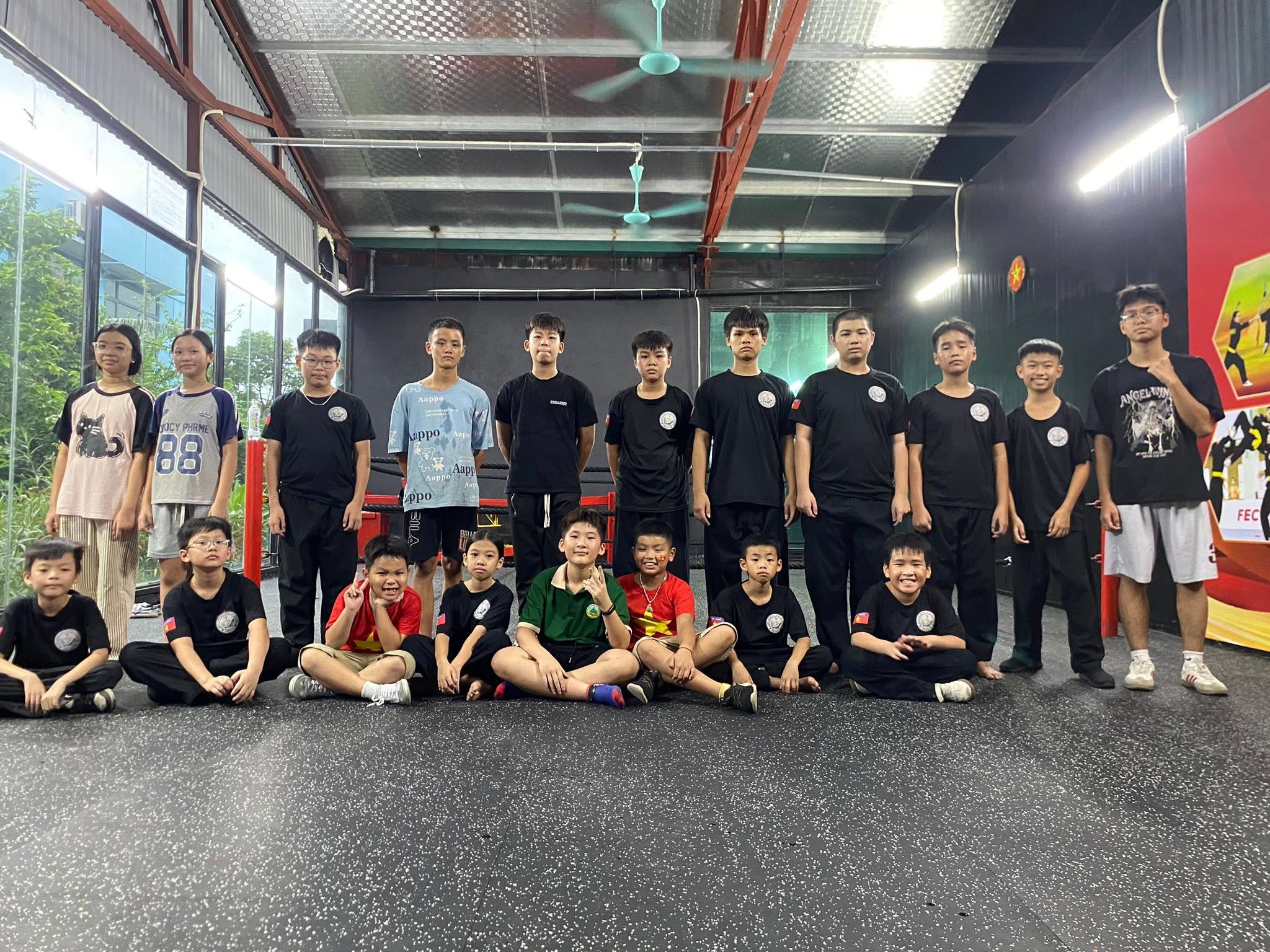 Tập thể võ sinh CLB Đức Tâm Môn