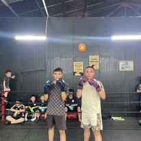 Học viên tập luyện Boxing thực chiến